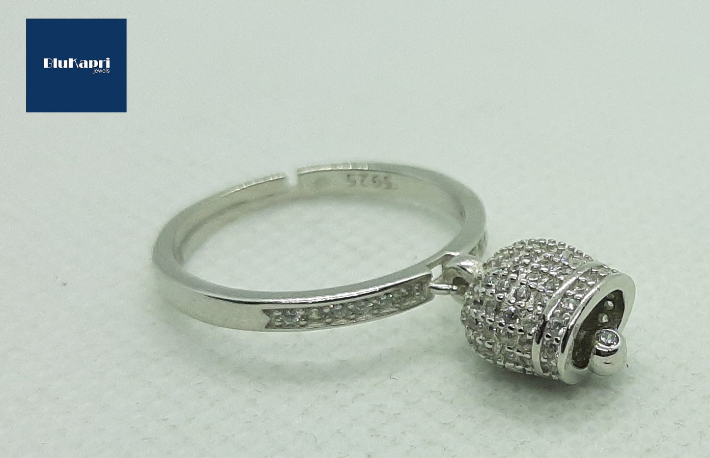 Anello donna in argento campanella zirconi bianchi
