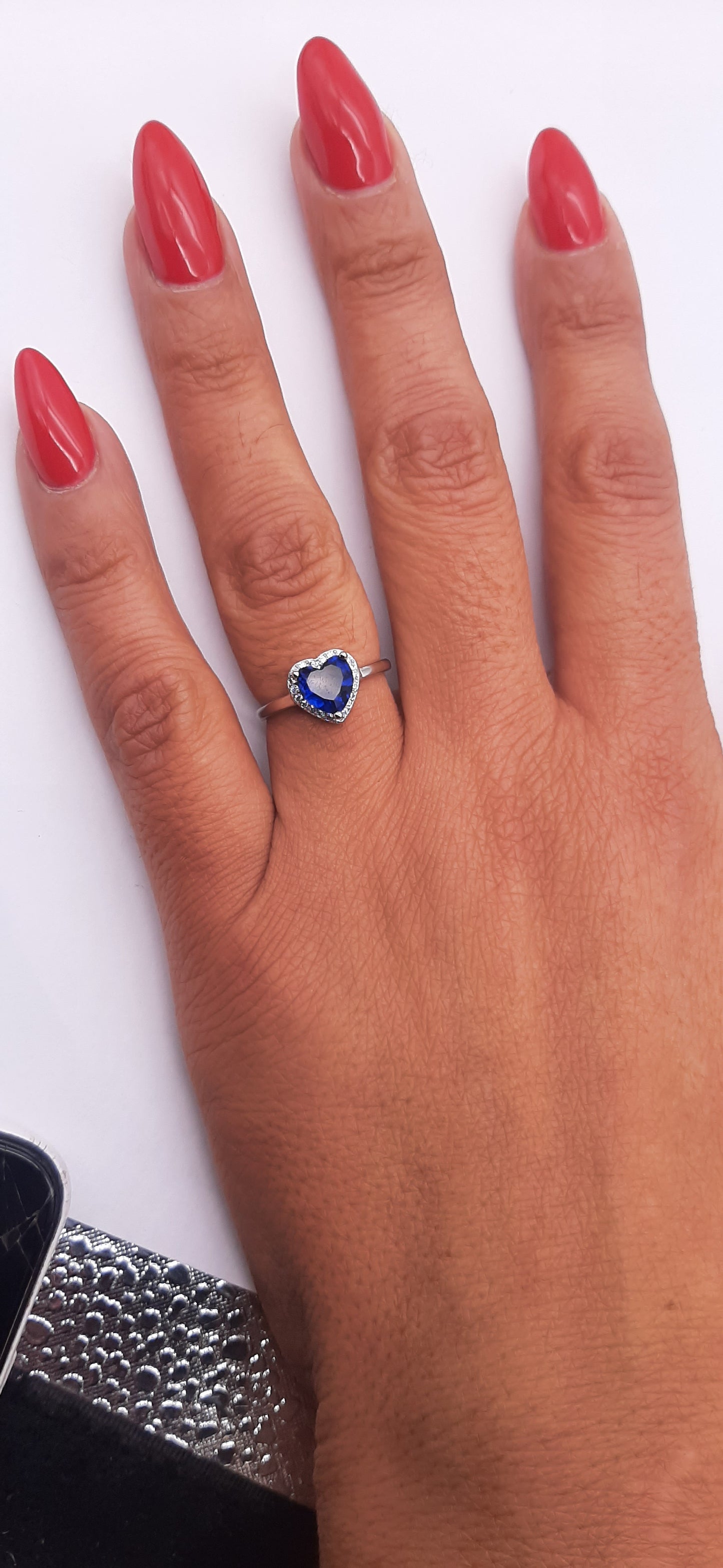Anello zirconi cuore blu
