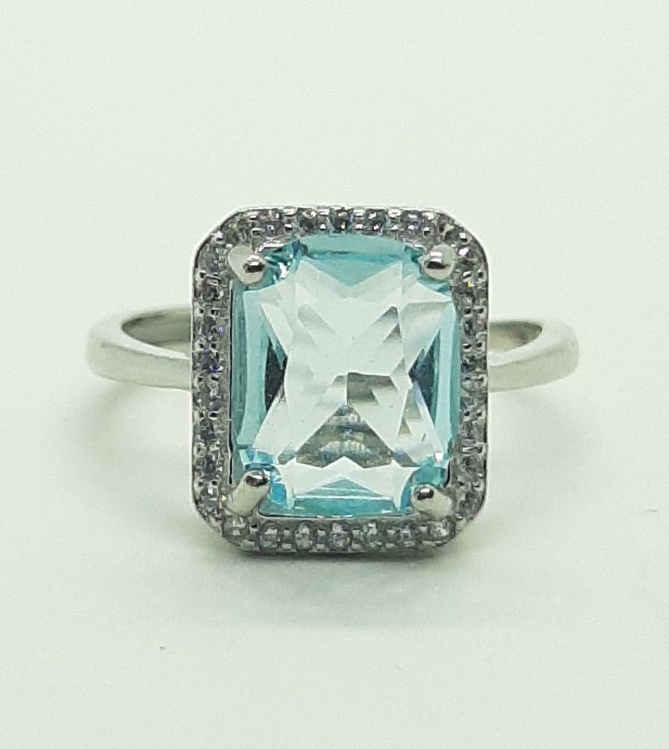 Anello donna rettangolo zirconi acquamarina